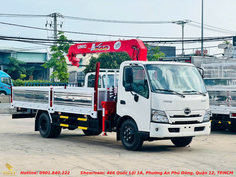 Xe Tải Hino XZU730L Tải 3T4 Gắn Cẩu UR - V344-1