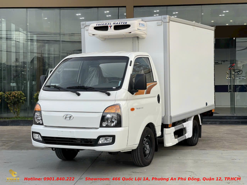 xe-tai-hyundai-h150-thung-dong-lanh