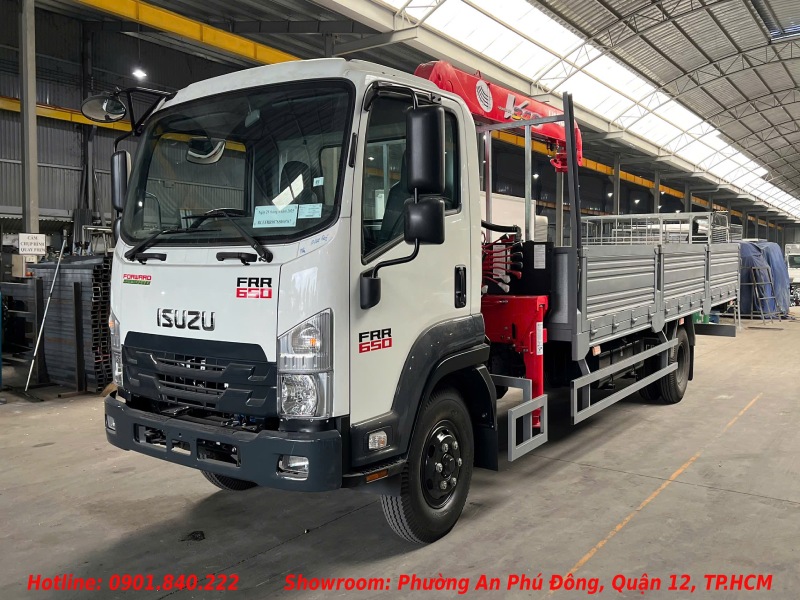 xe-tai-isuzu-6t5-gan-cau-unic-1