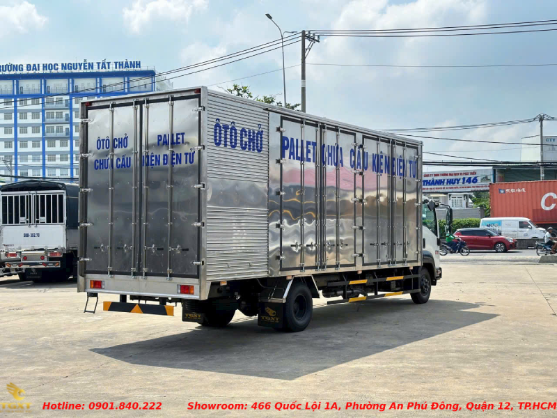 xe-tai-isuzu-thung-pallet-4