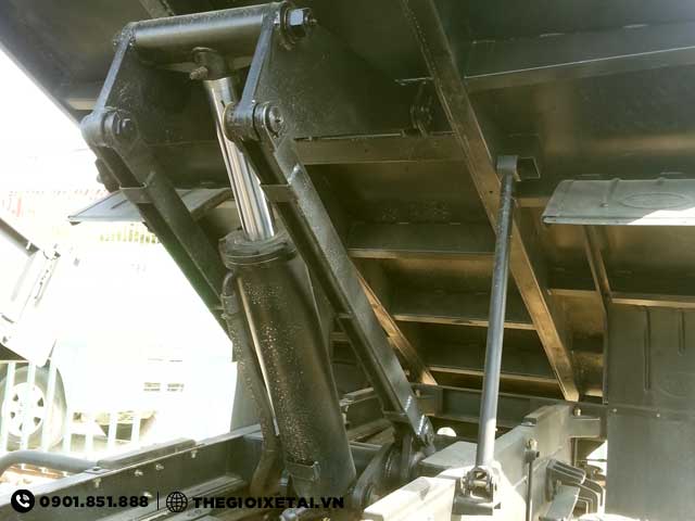 Hệ thống nâng hạ ben chữ A xe ben Cửu Long TMT 7.7 tấn