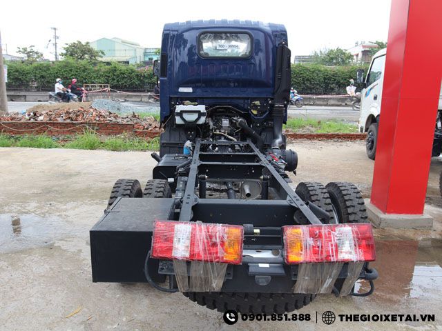 chassis-xe-tai-teraco-240