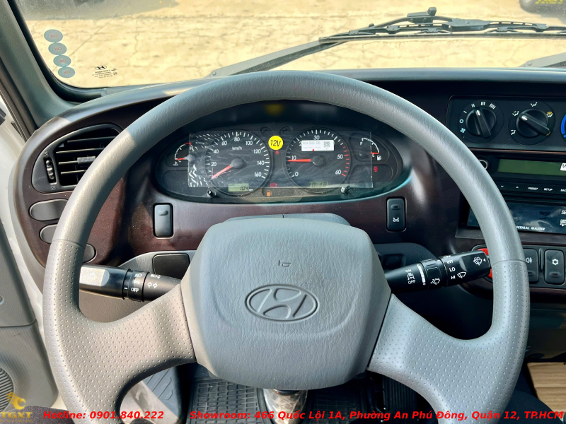 xe-tai-hyundai-3t5-thung-dong-lanh