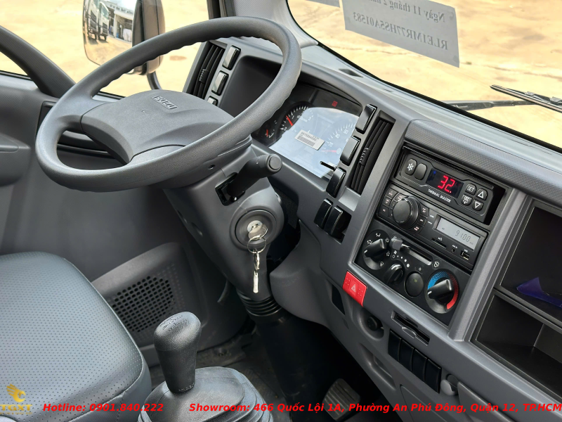 cabin-xe-tai-1t9-thung-dong-lanh
