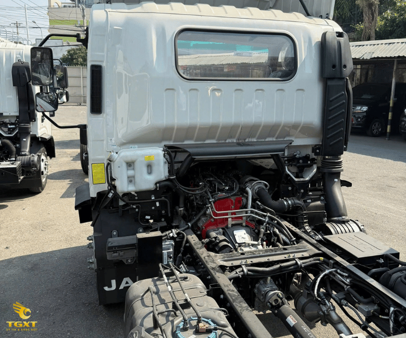 dong-co-xe-tai-jac-n350sl-tai-3t5-thung-dai-6m2 (13)